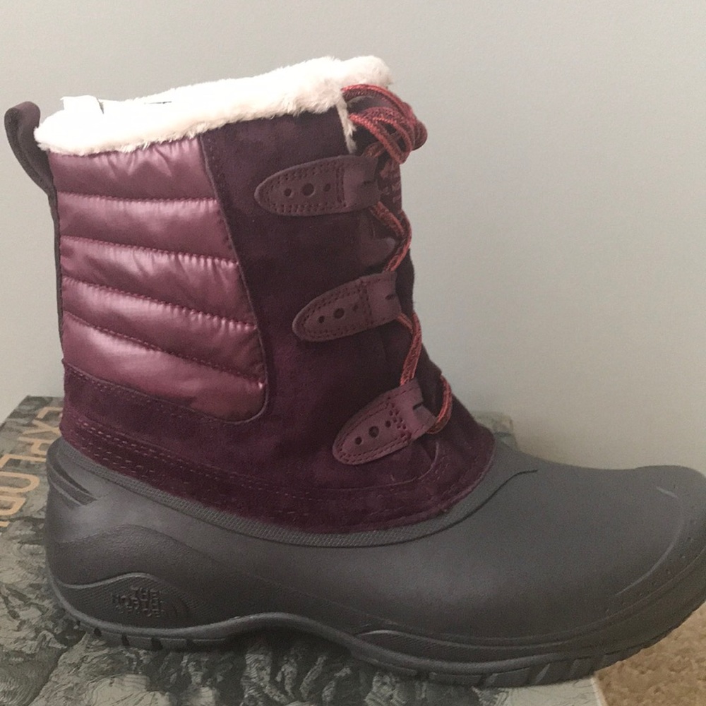 Northface Shellista II Shorty cold boots size 10